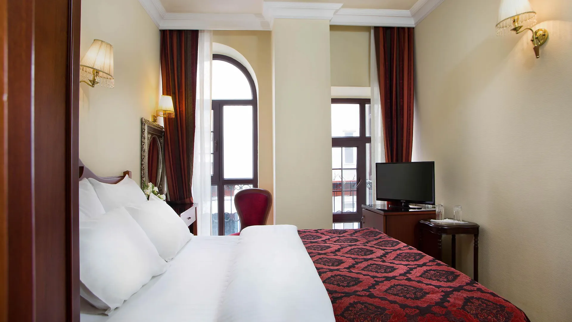 Amber Hotel & Spa Istanbul