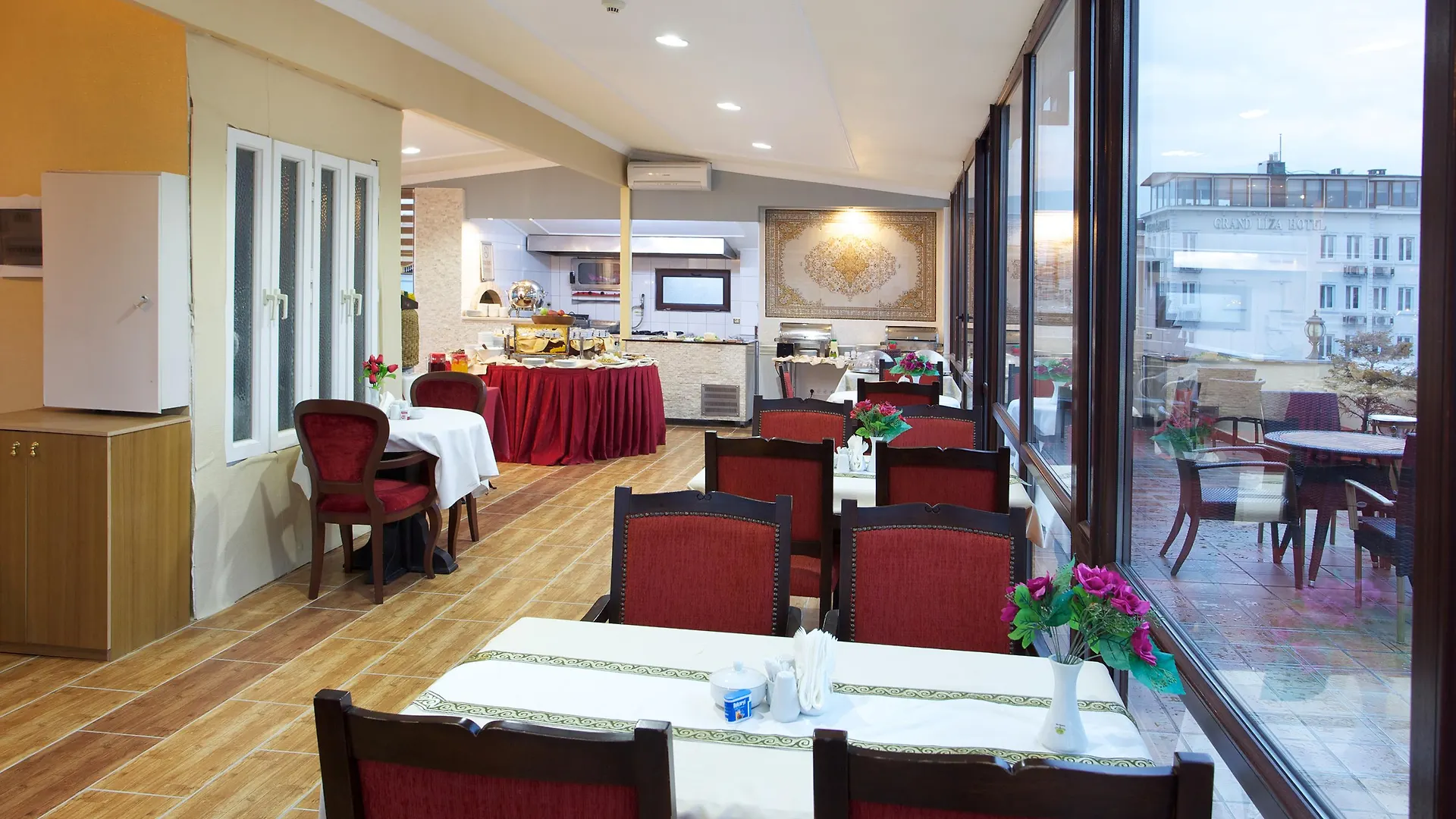Amber Hotel & Spa Istanbul 4*,